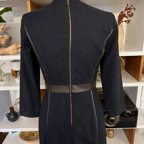 Club Monaco navy wool dress in size 4 - Picture 7 of 9